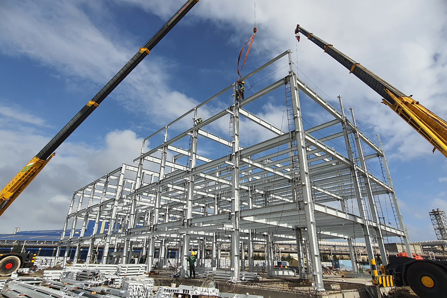 اعتماد بلدية دبي للمنشآت المعدنية: كيف تحصل على شهادة DM Steel Structure وتنطلق في مسيرتك المهنية؟